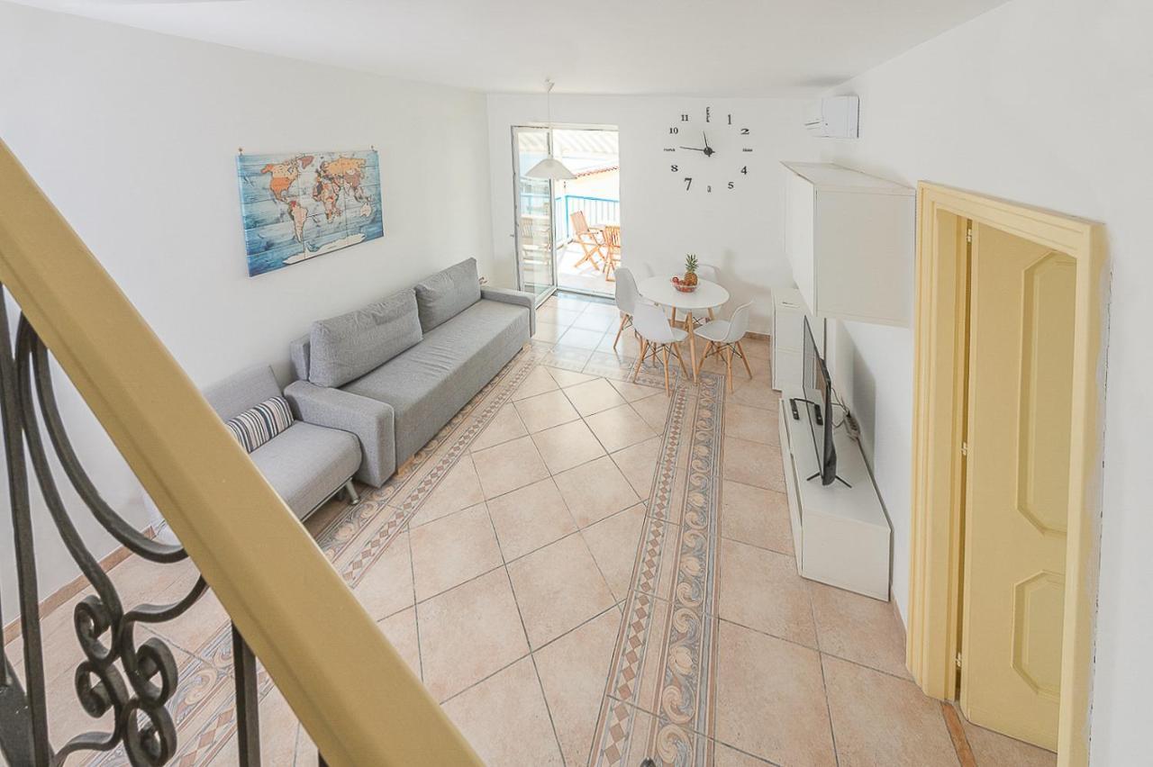 La Procidana House - Corricella Exlusive Terrace Villa Dış mekan fotoğraf